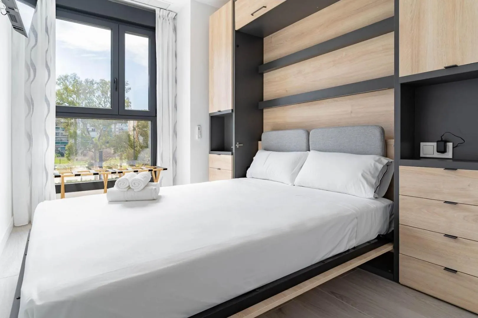 Guestready - Modern Getaway In Malaga Apartment