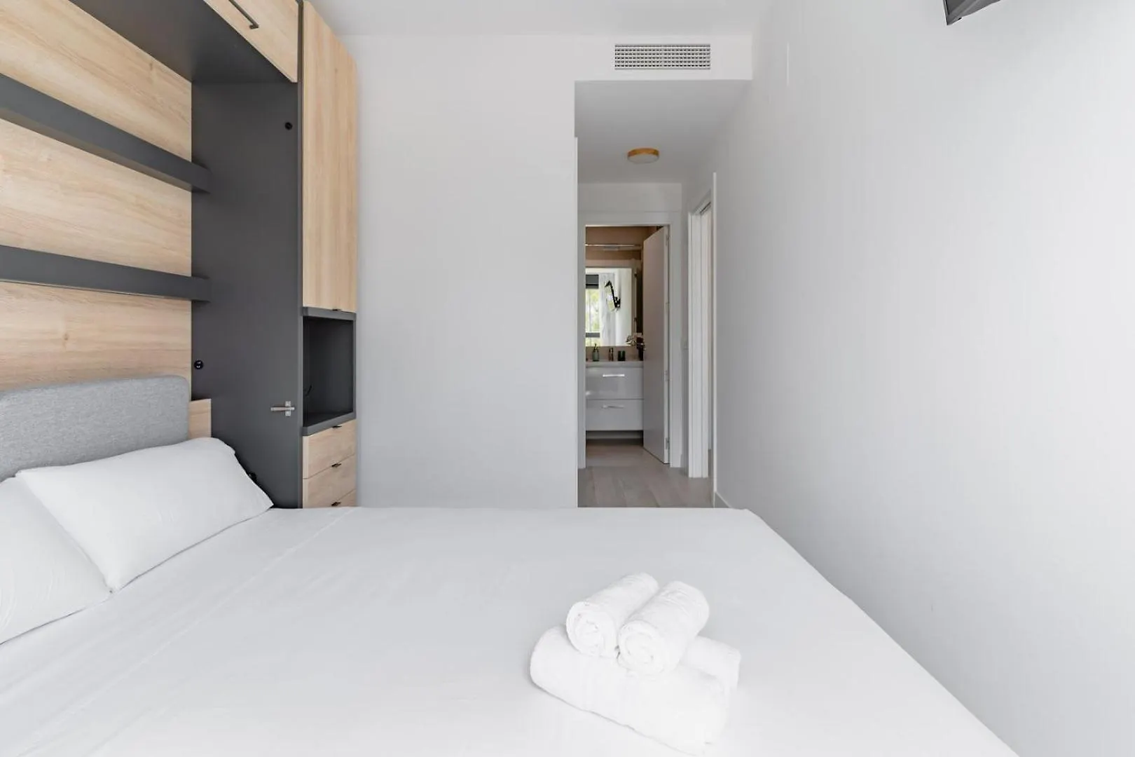 Guestready - Modern Getaway In Malaga Apartment
