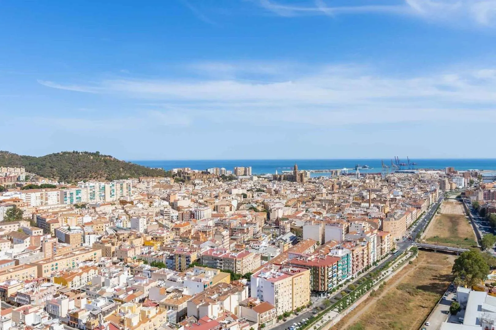 Guestready - Modern Getaway In Malaga Apartment