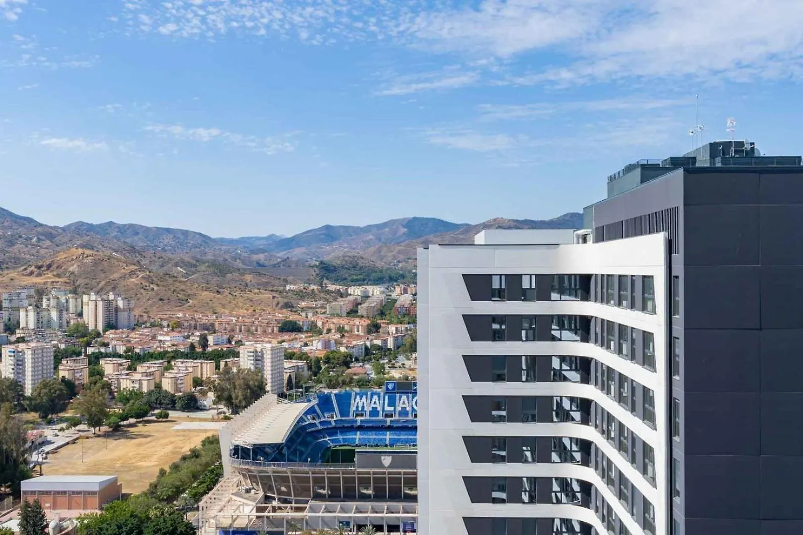 Guestready - Modern Getaway In Malaga Apartment